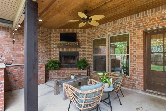2677 Newberry Station Dr Drive, Lake Charles, LA 70611