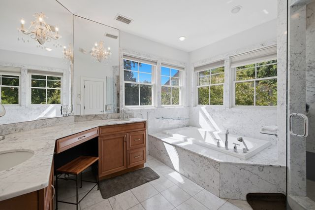 8 Longmeadow Rd, Newton, MA 02459