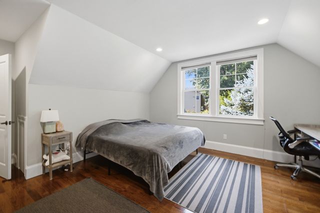 8 Longmeadow Rd, Newton, MA 02459