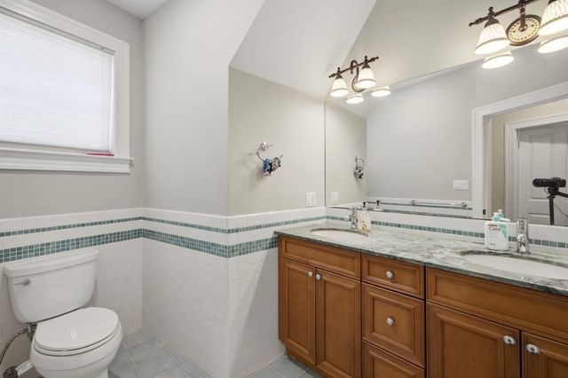 8 Longmeadow Rd, Newton, MA 02459