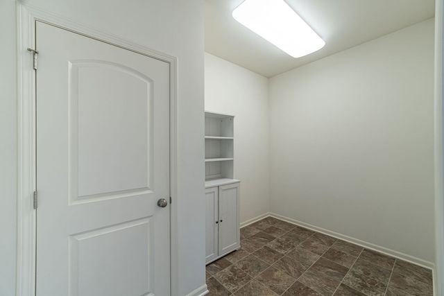 2009 Mayfair Drive, Island Lake, IL 60042