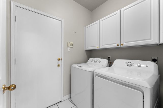 214 Indian Summer Court, Sugar Land, TX 77479