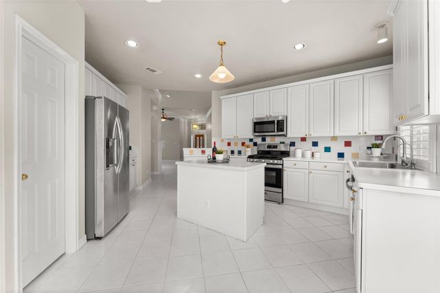 214 Indian Summer Court, Sugar Land, TX 77479