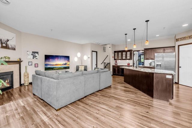 2560 County Road H2 W, Mounds View, MN 55112