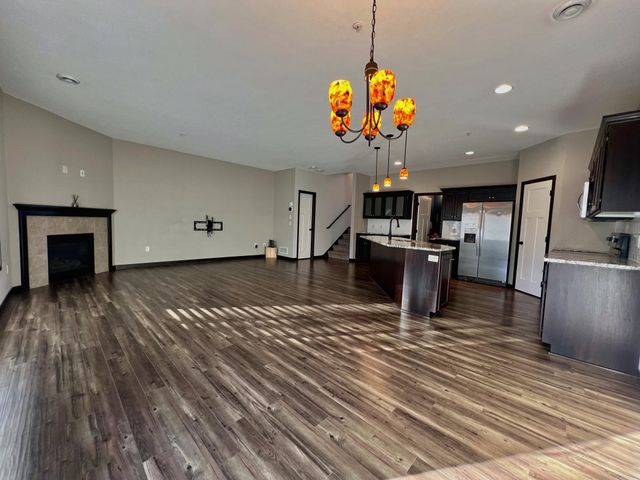 2560 County Road H2 W, Mounds View, MN 55112