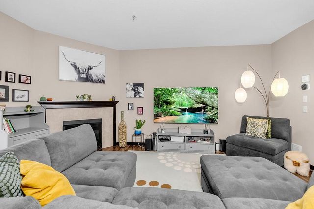 2560 County Road H2 W, Mounds View, MN 55112