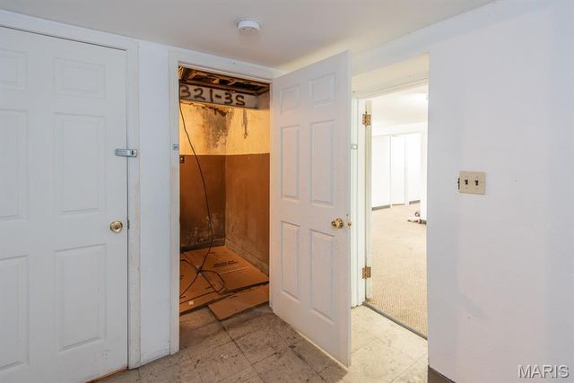 6100 Waterman Boulevard 5, St Louis, MO 63112