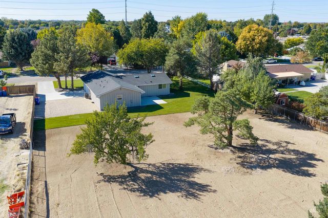 3222 S Heritage Ave, Boise, ID 83709