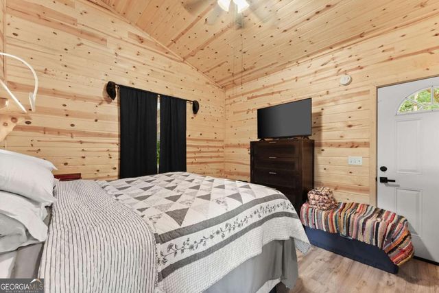 101 Rocket Drive, Cleveland, GA 30528