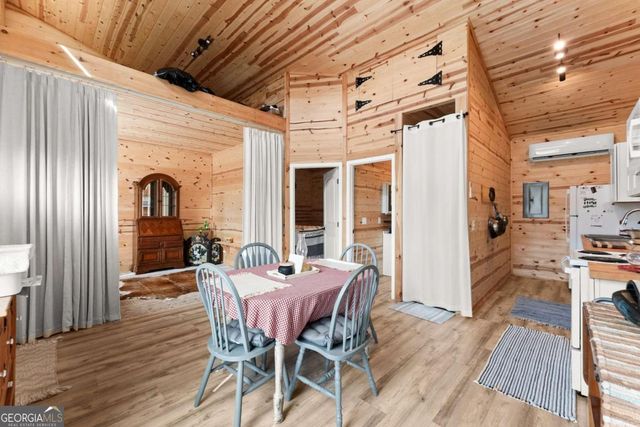 101 Rocket Drive, Cleveland, GA 30528