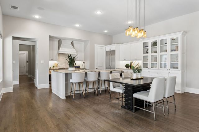 6917 Valley View Lane, Dallas, TX 75240