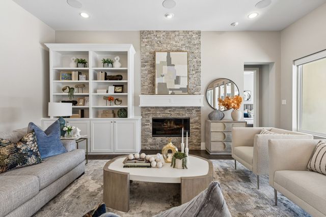 6917 Valley View Lane, Dallas, TX 75240