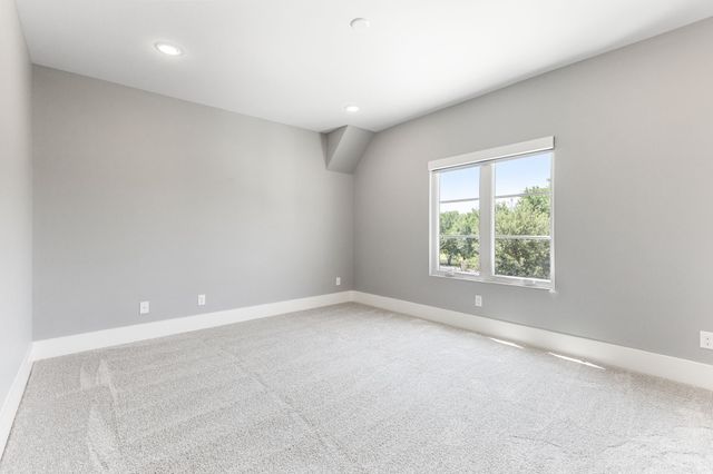 6917 Valley View Lane, Dallas, TX 75240