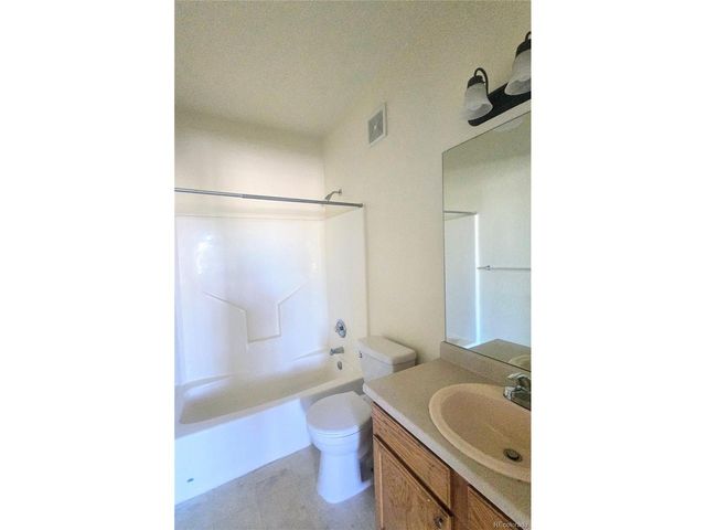 22675 E Ontario Dr 204, Aurora, CO 80016