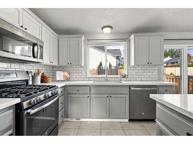 770 Sw SCOTSMAN Ct, Dundee, OR 97115