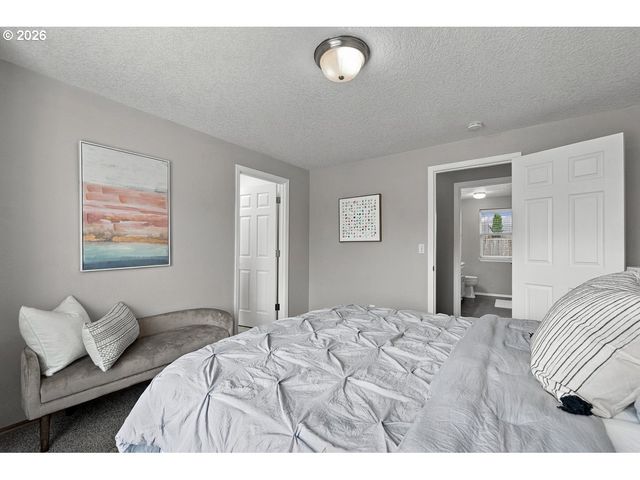 770 Sw SCOTSMAN Ct, Dundee, OR 97115