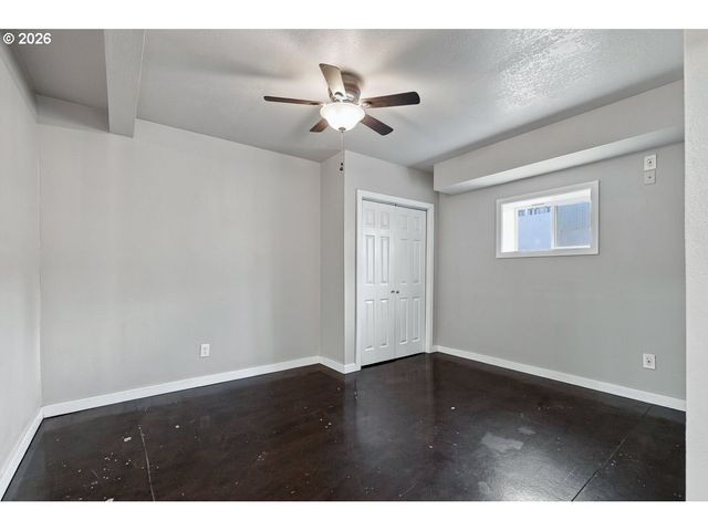 770 Sw SCOTSMAN Ct, Dundee, OR 97115