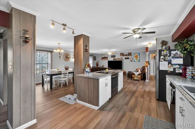 104 Debra Drive, Fairview Heights, IL 62208