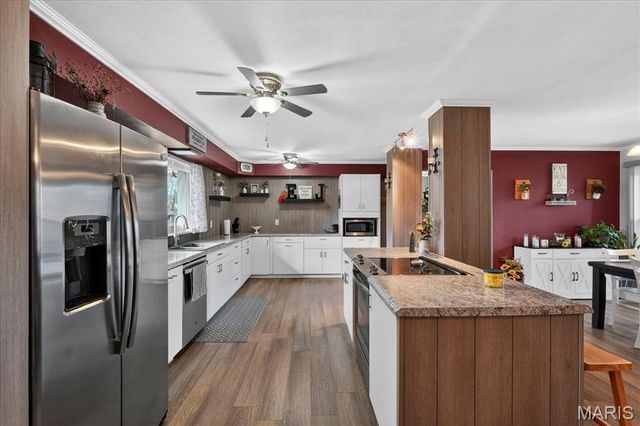 104 Debra Drive, Fairview Heights, IL 62208