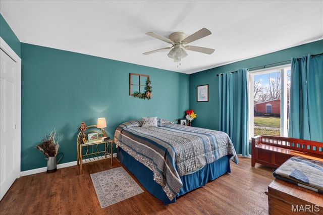 104 Debra Drive, Fairview Heights, IL 62208