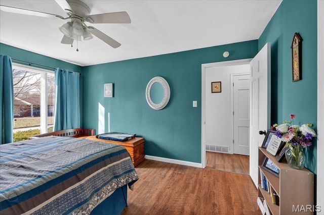 104 Debra Drive, Fairview Heights, IL 62208