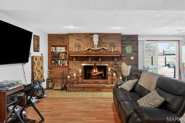 104 Debra Drive, Fairview Heights, IL 62208