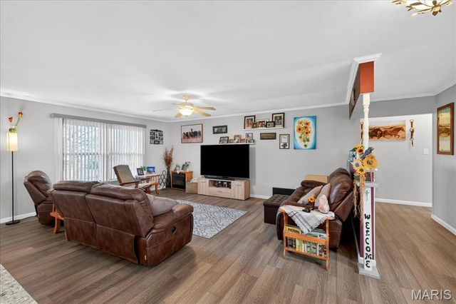 104 Debra Drive, Fairview Heights, IL 62208