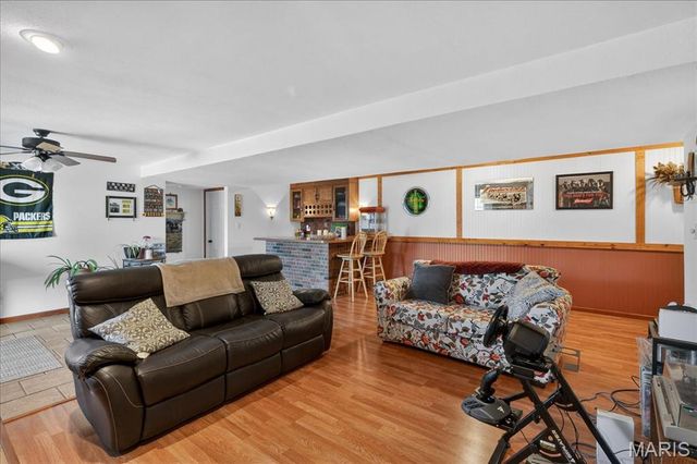 104 Debra Drive, Fairview Heights, IL 62208