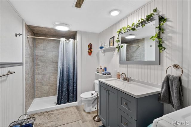 104 Debra Drive, Fairview Heights, IL 62208