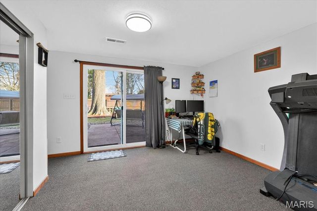 104 Debra Drive, Fairview Heights, IL 62208