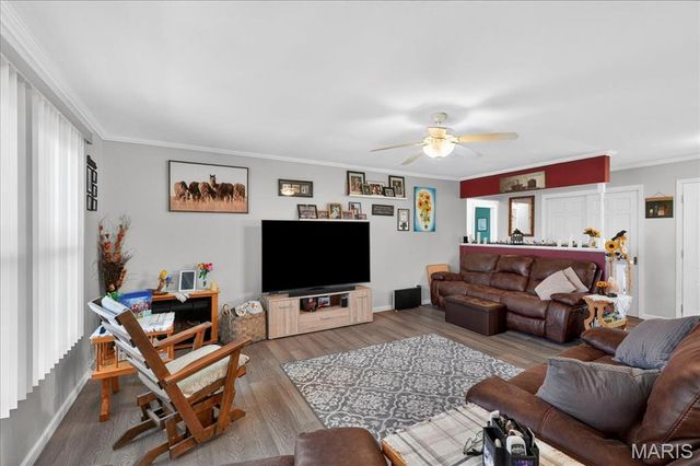 104 Debra Drive, Fairview Heights, IL 62208