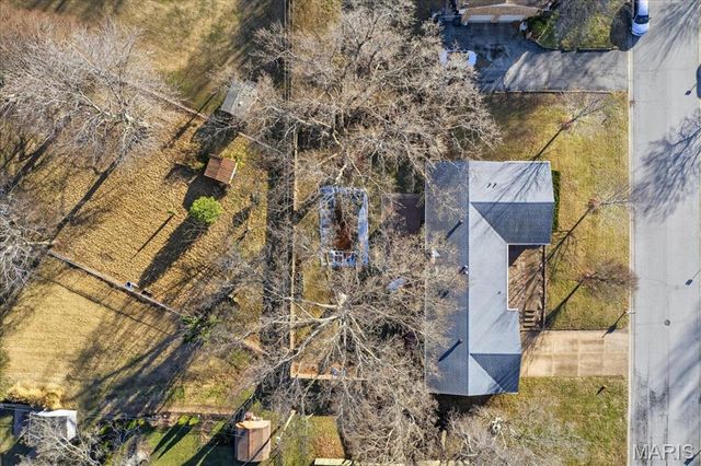 104 Debra Drive, Fairview Heights, IL 62208