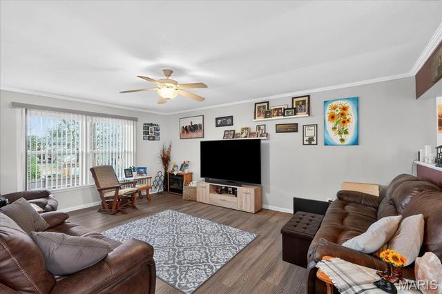 104 Debra Drive, Fairview Heights, IL 62208