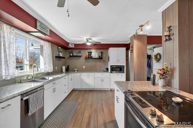 104 Debra Drive, Fairview Heights, IL 62208