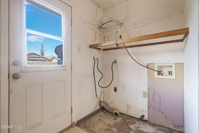 10705 TEXARKANA Place, El Paso, TX 79924