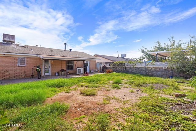 10705 TEXARKANA Place, El Paso, TX 79924