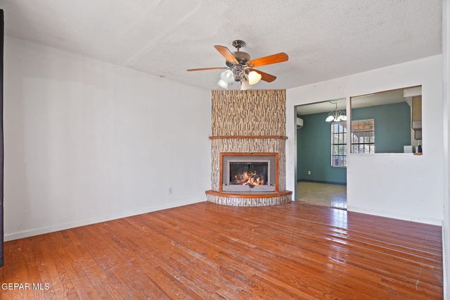 10705 TEXARKANA Place, El Paso, TX 79924