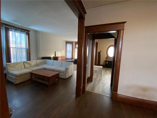 227 Fuller Avenue, Saint Paul, MN 55103