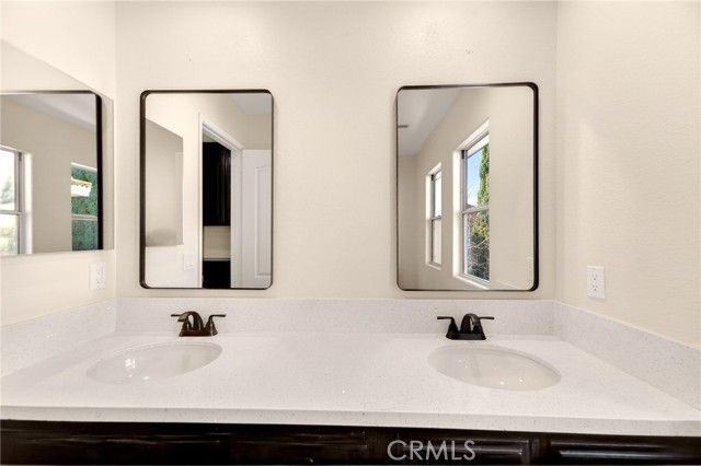 30409 Corte Santalina, Murrieta, CA 92563