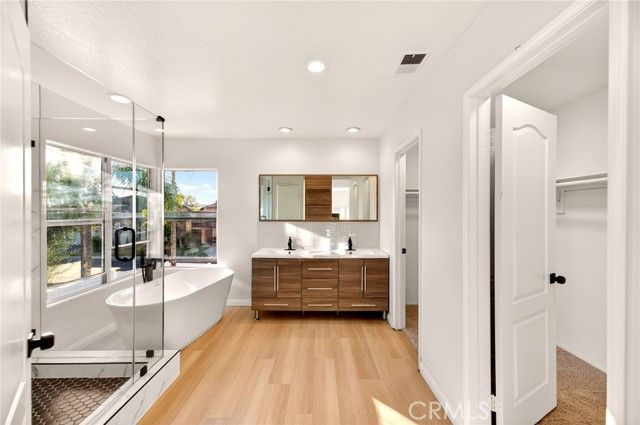 30409 Corte Santalina, Murrieta, CA 92563