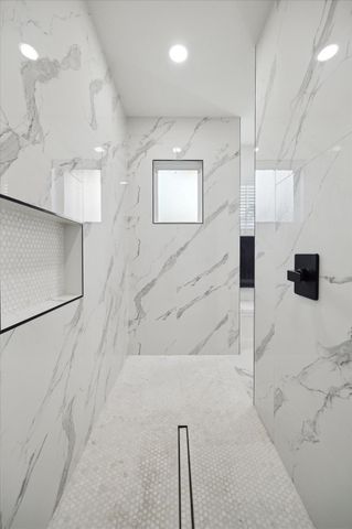 671 Road 6609, Dayton, TX 77535