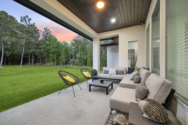 671 Road 6609, Dayton, TX 77535