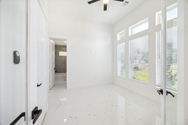 671 Road 6609, Dayton, TX 77535