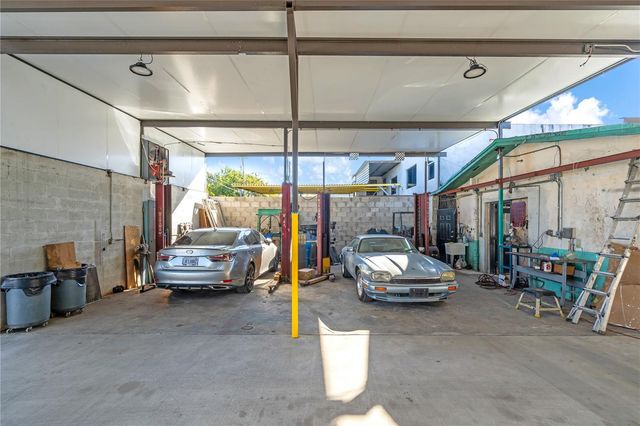 3219 SW 8TH STREET, Miami, FL 33135