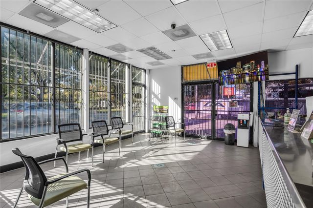 3219 SW 8TH STREET, Miami, FL 33135