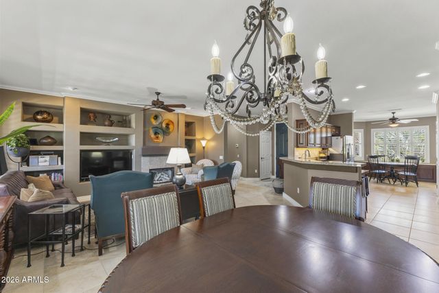 21248 N MARIPOSA GROVE Lane, Surprise, AZ 85387