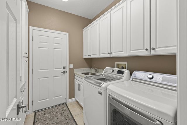 21248 N MARIPOSA GROVE Lane, Surprise, AZ 85387