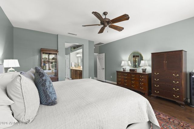 21248 N MARIPOSA GROVE Lane, Surprise, AZ 85387