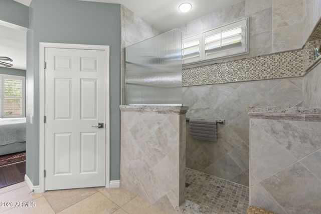 21248 N MARIPOSA GROVE Lane, Surprise, AZ 85387