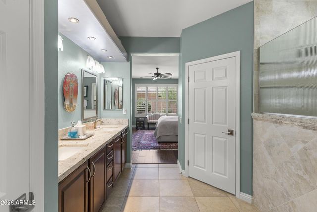 21248 N MARIPOSA GROVE Lane, Surprise, AZ 85387